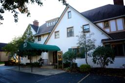 Fitch-Denney Funeral Home in Lawrenceburg Indiana