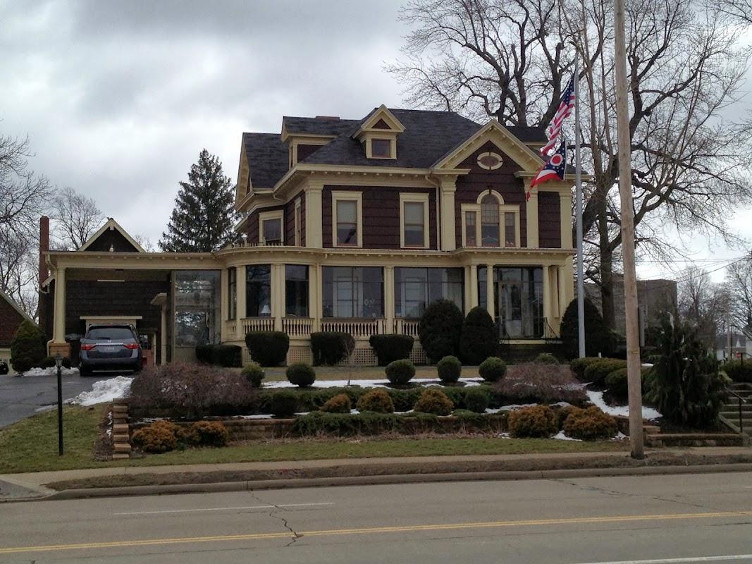 Fleming-Billman Funeral Directors building in Ashtabula, Ohio