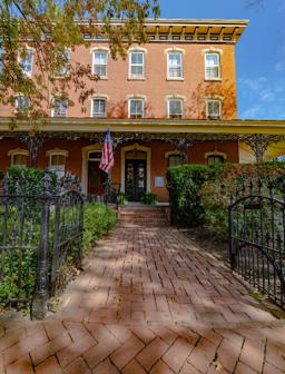 Founds Funeral Home in West Chester Pennsylvania
