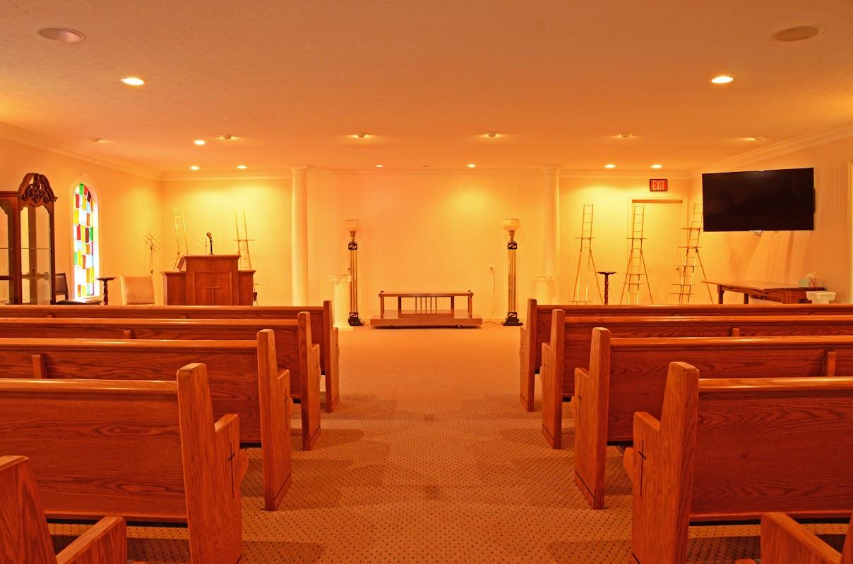 Fountain Run Funeral Home building in Fountain Run, Kentucky