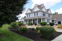 Four Oaks Funeral Home in Huntsville Tennessee