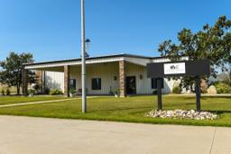 Fredrikson-Boulger Funeral Chapel in Kindred North Dakota