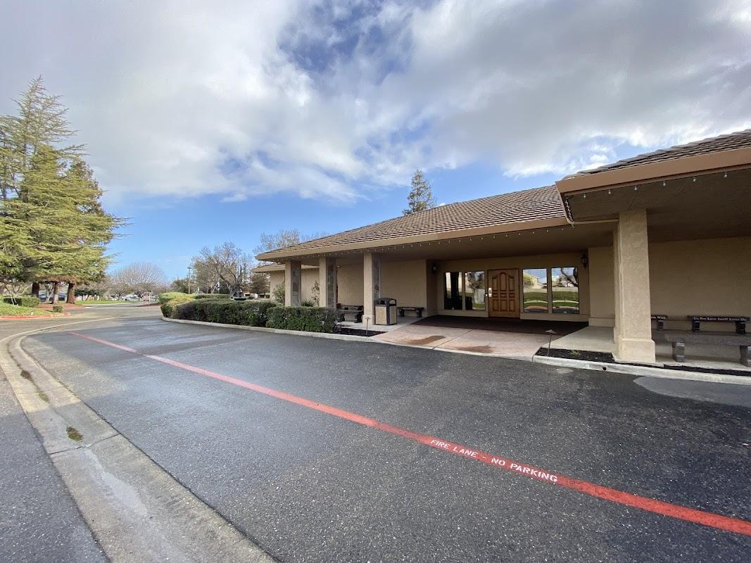 Fry Memorial Chapel & Crematory building in Tracy, California