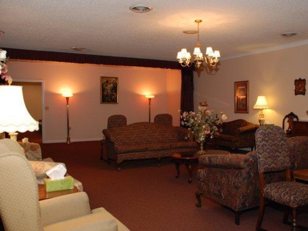 Village Chapel Funeral Home in Gadsden Alabama