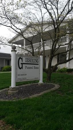 Gieseking Funeral Home building in Altamont, Illinois
