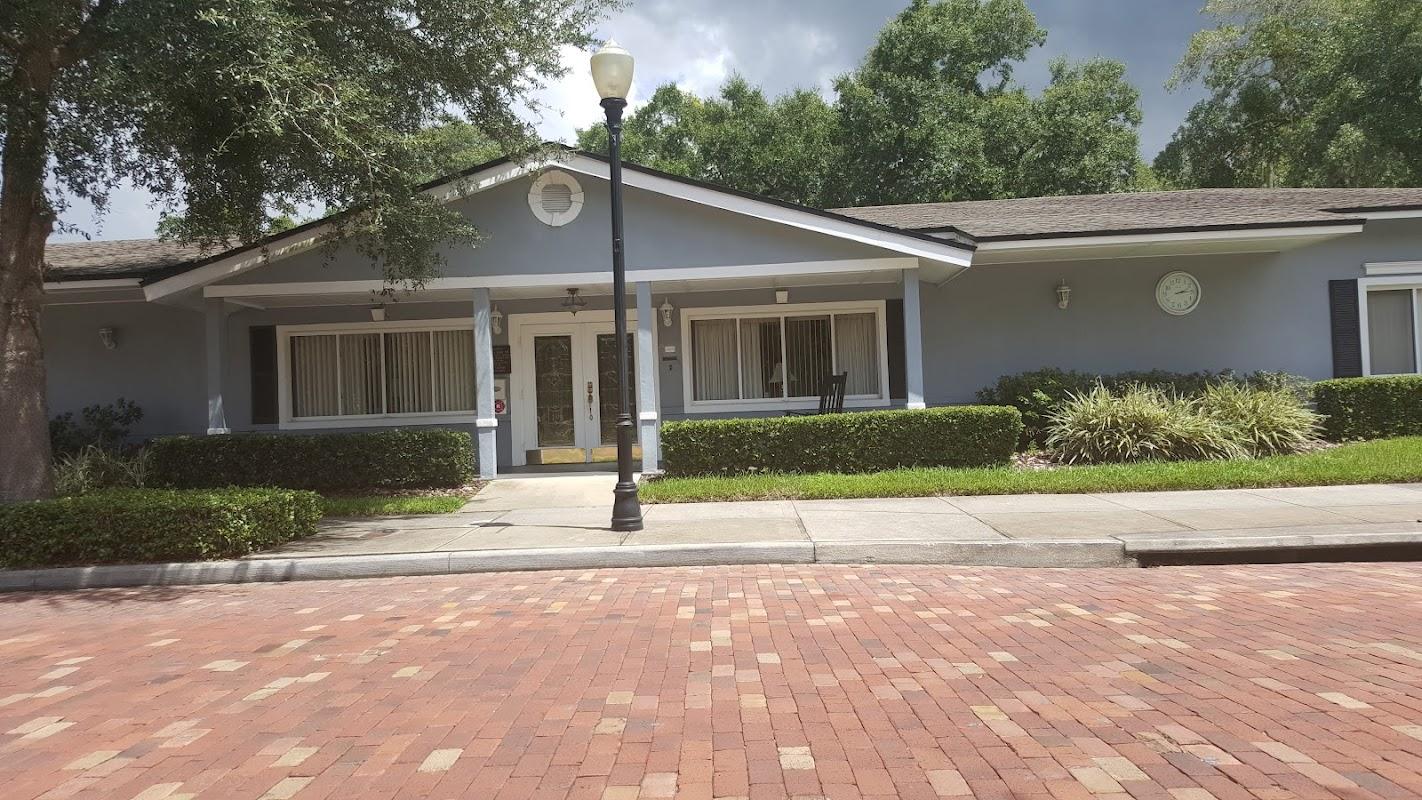 Golden's Funeral Home in Winter Park Florida