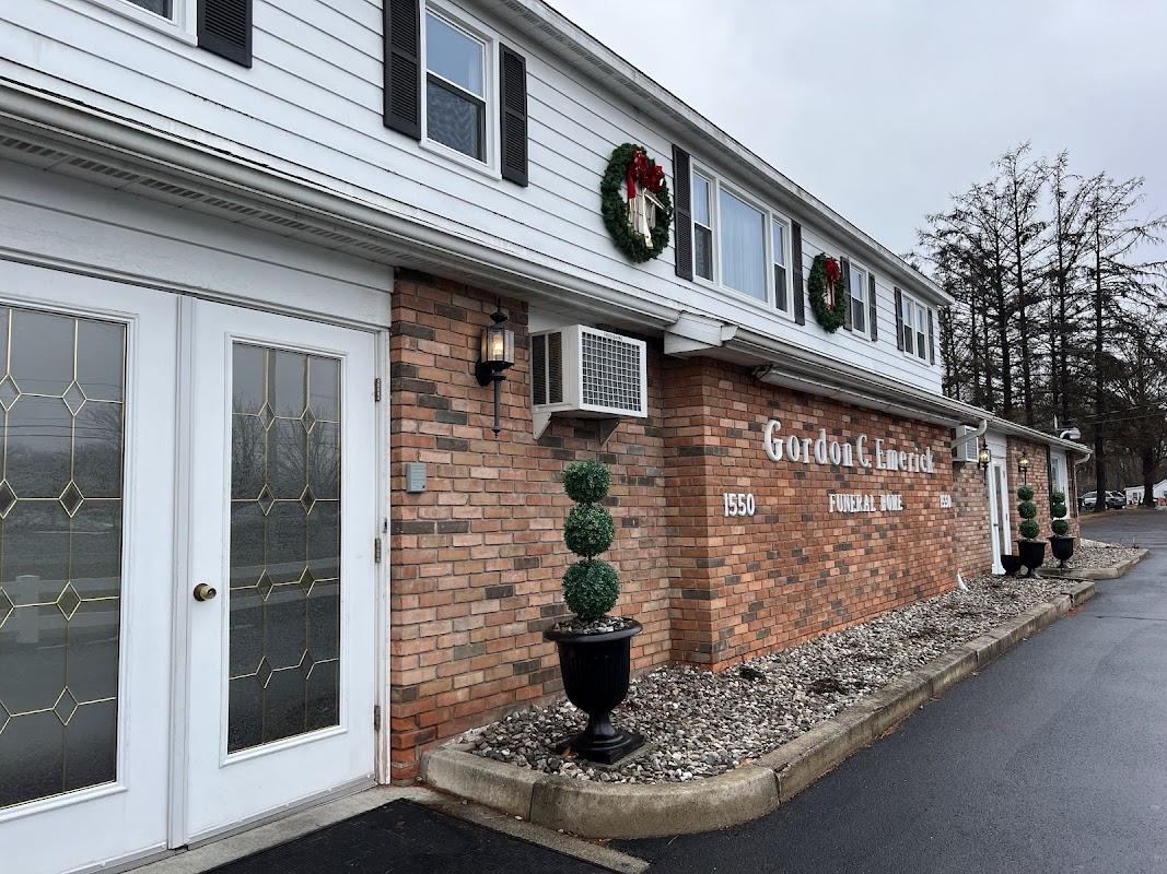 Gordon C Emerick Funeral Home in Clifton Park New York