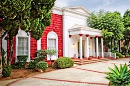 Grace Memorial Chapel Funeral Home building in Inglewood, California