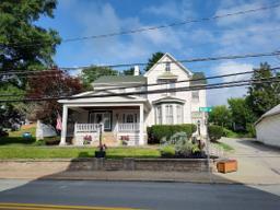 Greenlee's Bentleyville Funeral Home in Bentleyville Pennsylvania