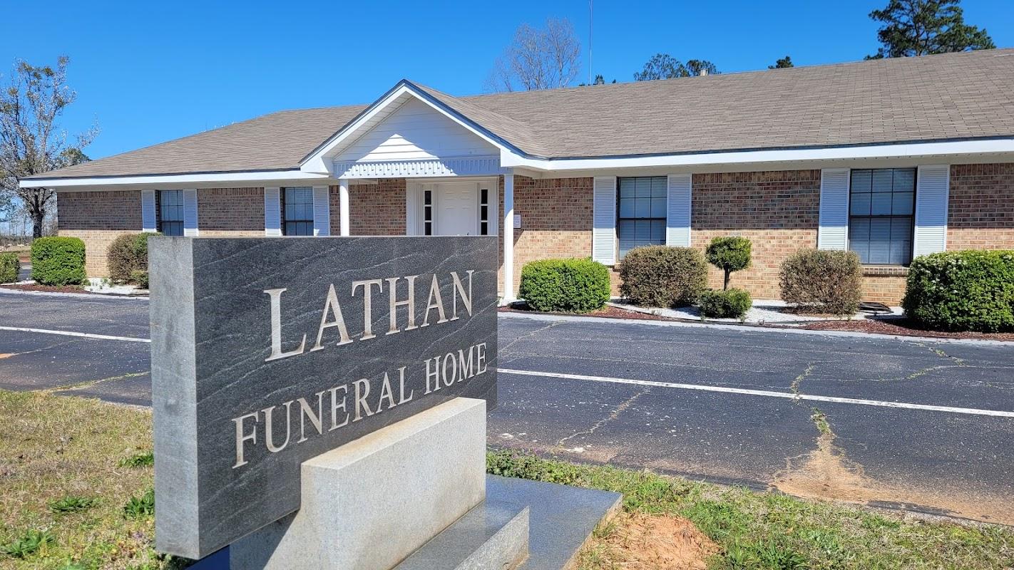 Lathan Funeral Home building in Grove Hill, Alabama