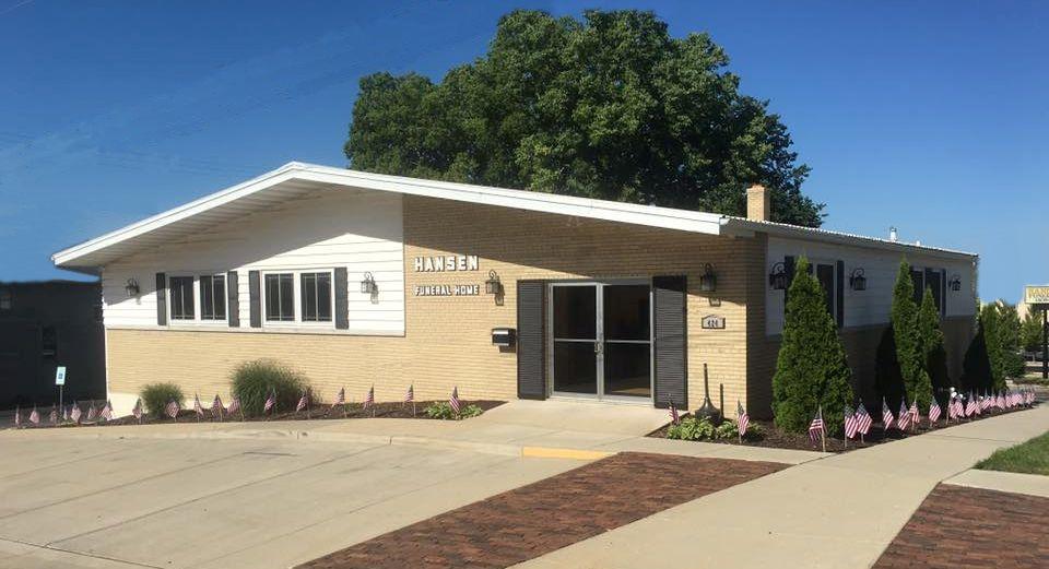 Hansen-Gravitt Funeral Home in Beloit Wisconsin