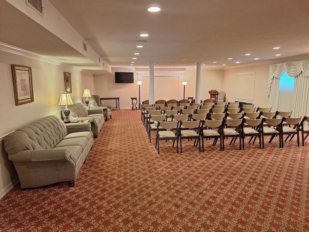 Hardy-Close Funeral Home building in Shepherdsville, Kentucky