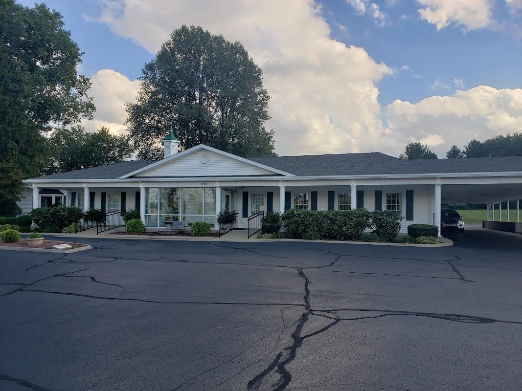 Hardy & Son Funeral Home building in Bowling Green, Kentucky