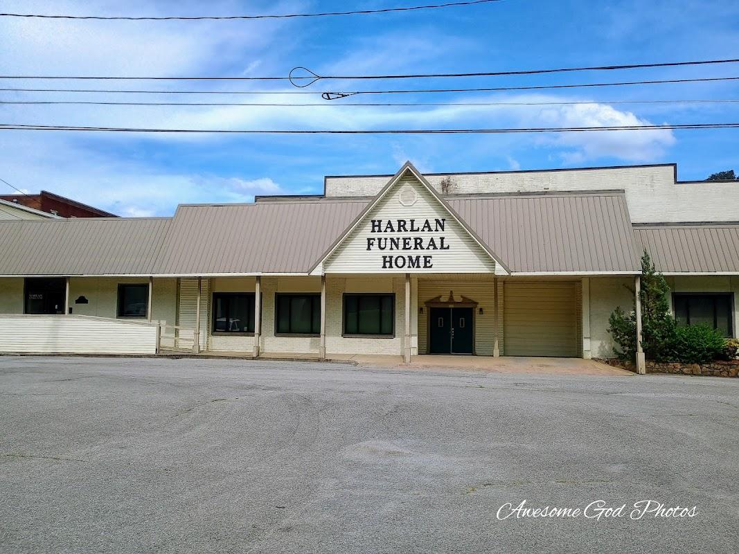 Harlan Funeral Home in Harlan Kentucky