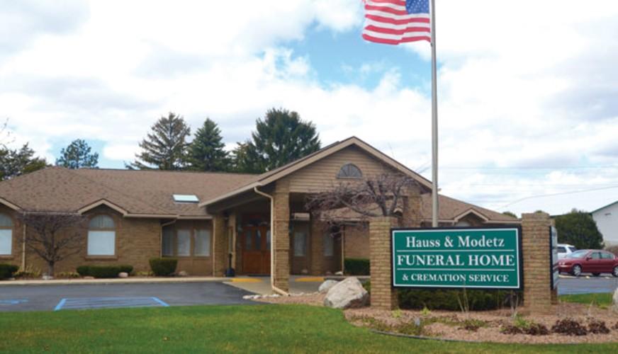 Hauss-Modetz Funeral Home building in Macomb, Michigan