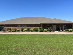 Heber Springs Funeral Home building in Heber Springs, Arkansas