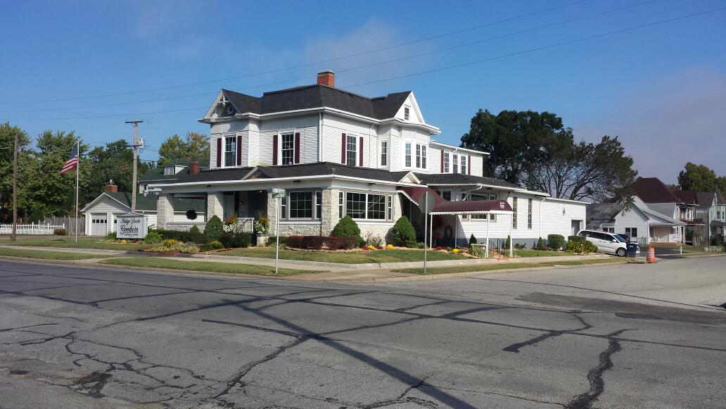 Hedge-Lewis-Goodwin Funeral Home in Webb City Missouri