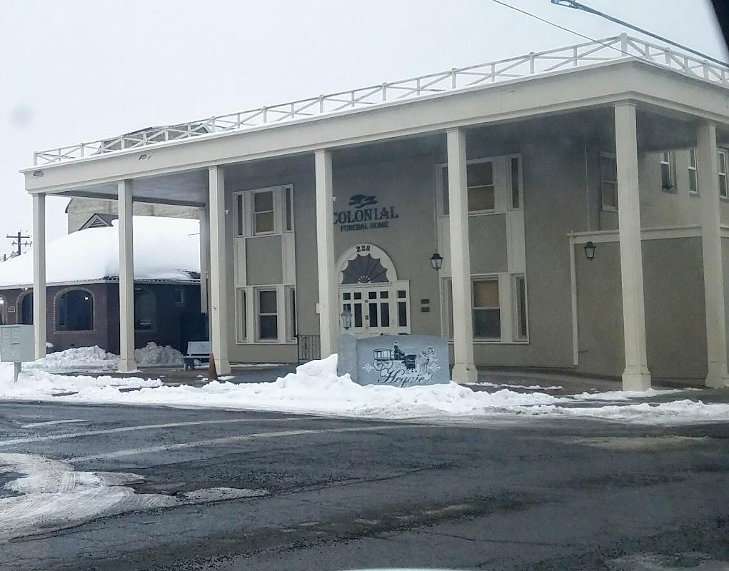 Heggie Colonial Funeral Home in Toppenish Washington
