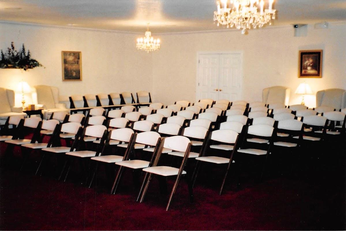 Hendricker Funeral Home building in Mount Sterling, Illinois