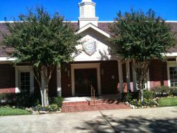 Hiett's LyBrand Funeral Home in Edgewood Texas