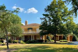 Higgins LaGrange Chapel Funeral Home in Lagrange Georgia