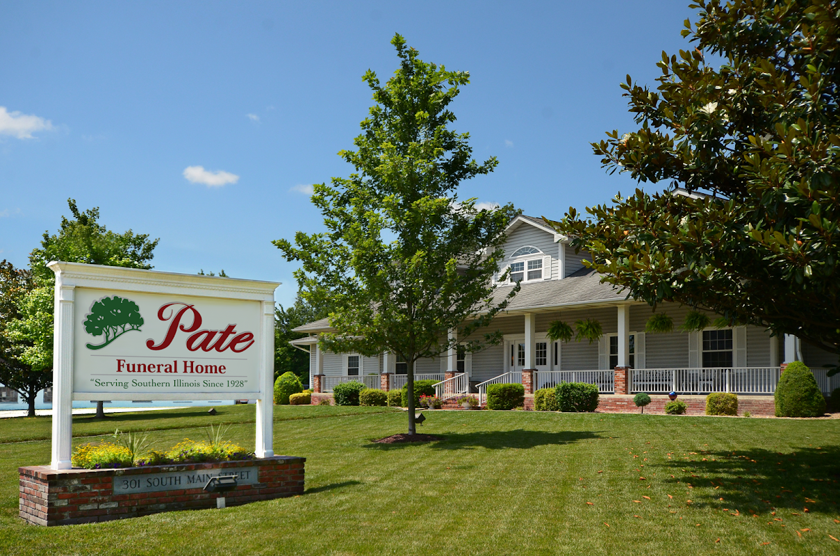 Hobbs-Johnson Funeral Home building in Benton, Illinois
