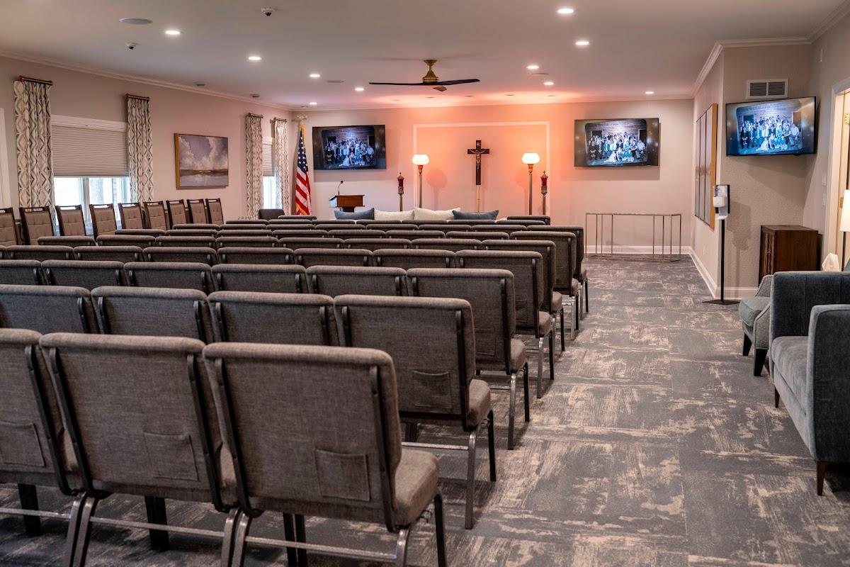 Hoffmann-Schneider Funeral Home in Dubuque Iowa