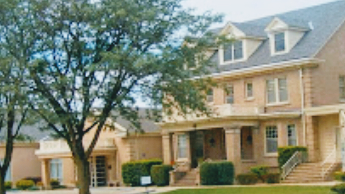 Hogan Bremer Moore Colonial Chapel in Mason City Iowa