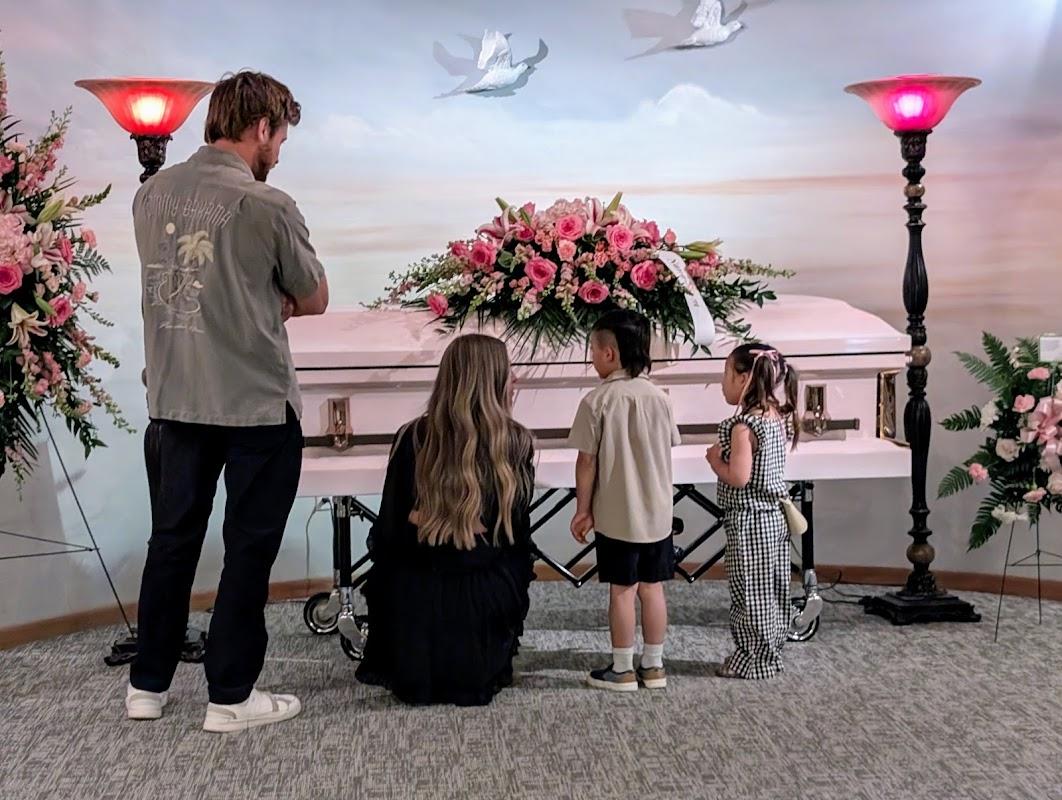 Holladay Cottonwood Mortuary - Memorial Mortuaries in Holladay Utah