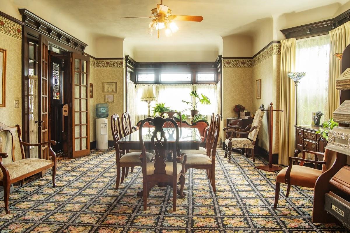 Hollis Funeral Home in Syracuse New York