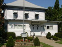Holm Funeral Home in Sigourney Iowa