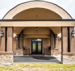 Holmgreen Mortuary in Alice Texas