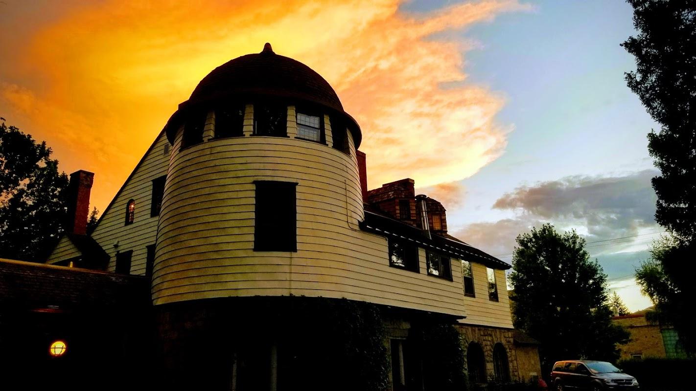 Hood Mortuary in Durango Colorado