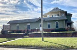 Hrabak Funeral Home in Belle Plaine Iowa