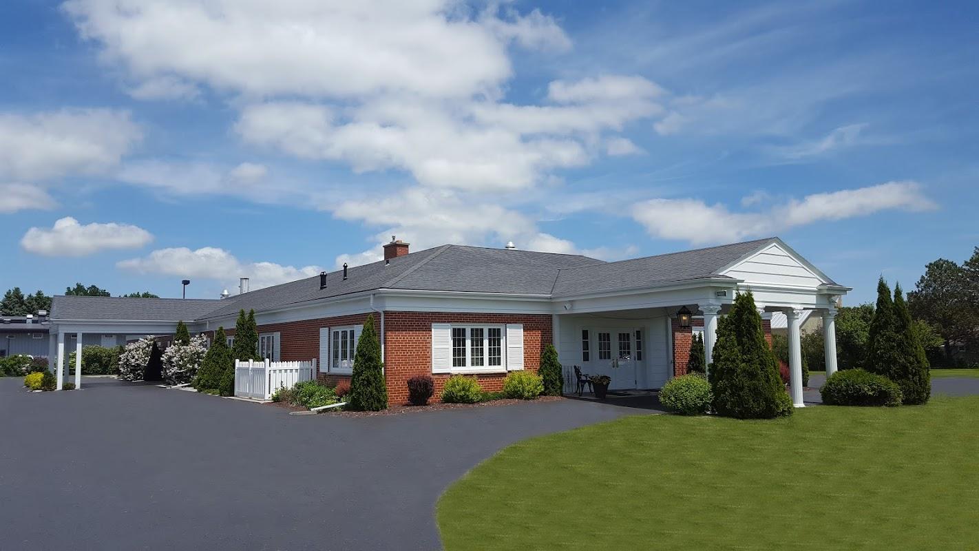 Huehns Funeral Home & Cremation Services in Sturgeon Bay Wisconsin