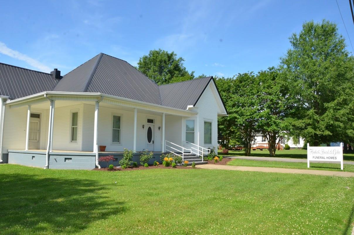 Hughart & Beard Funeral Home building in Crofton, Kentucky