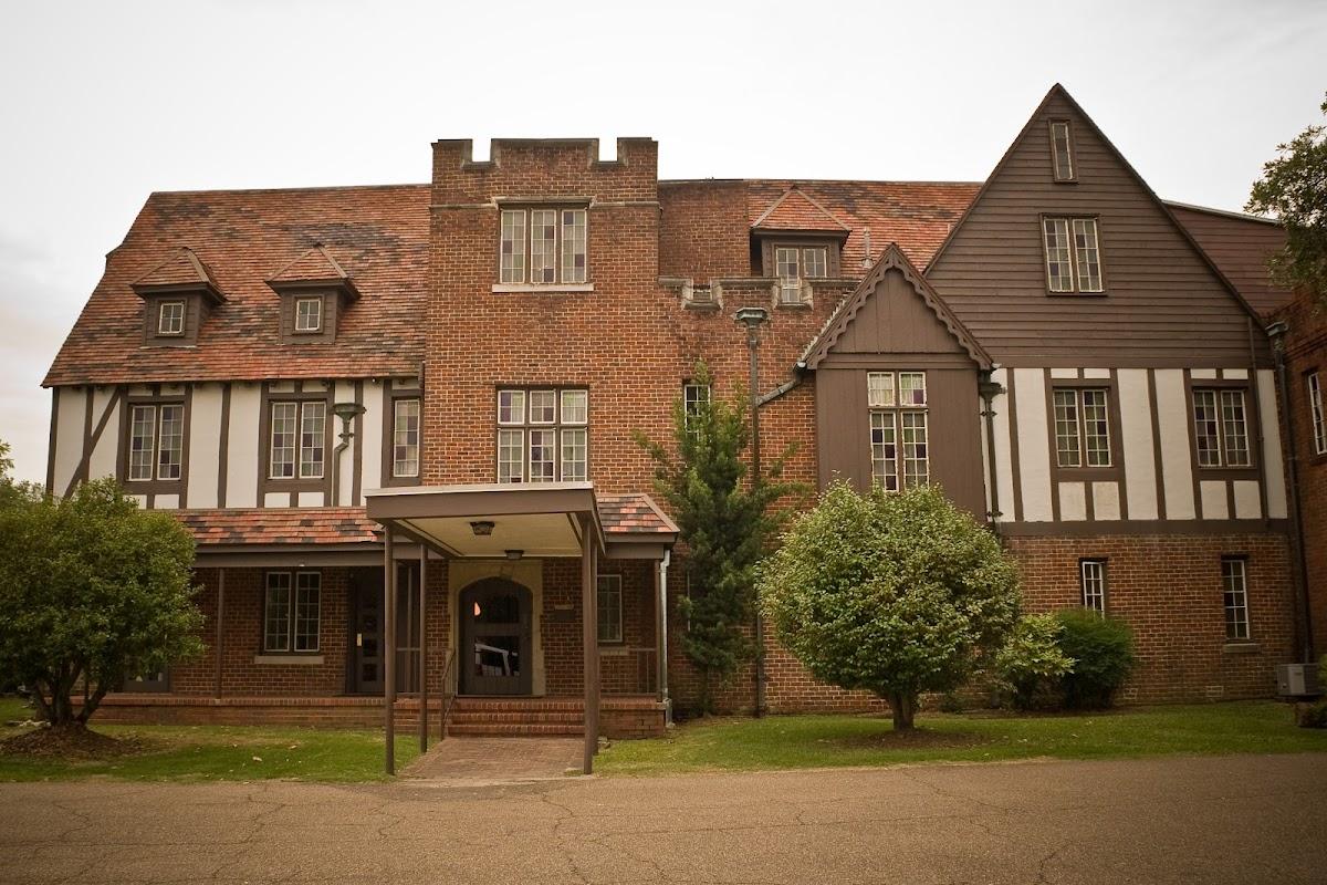 Hulett-Winstead Funeral Home in Hattiesburg Mississippi