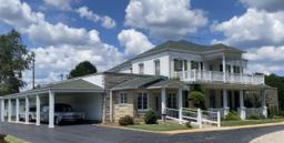 Hutchings Funeral Chapel in Marble Hill Missouri