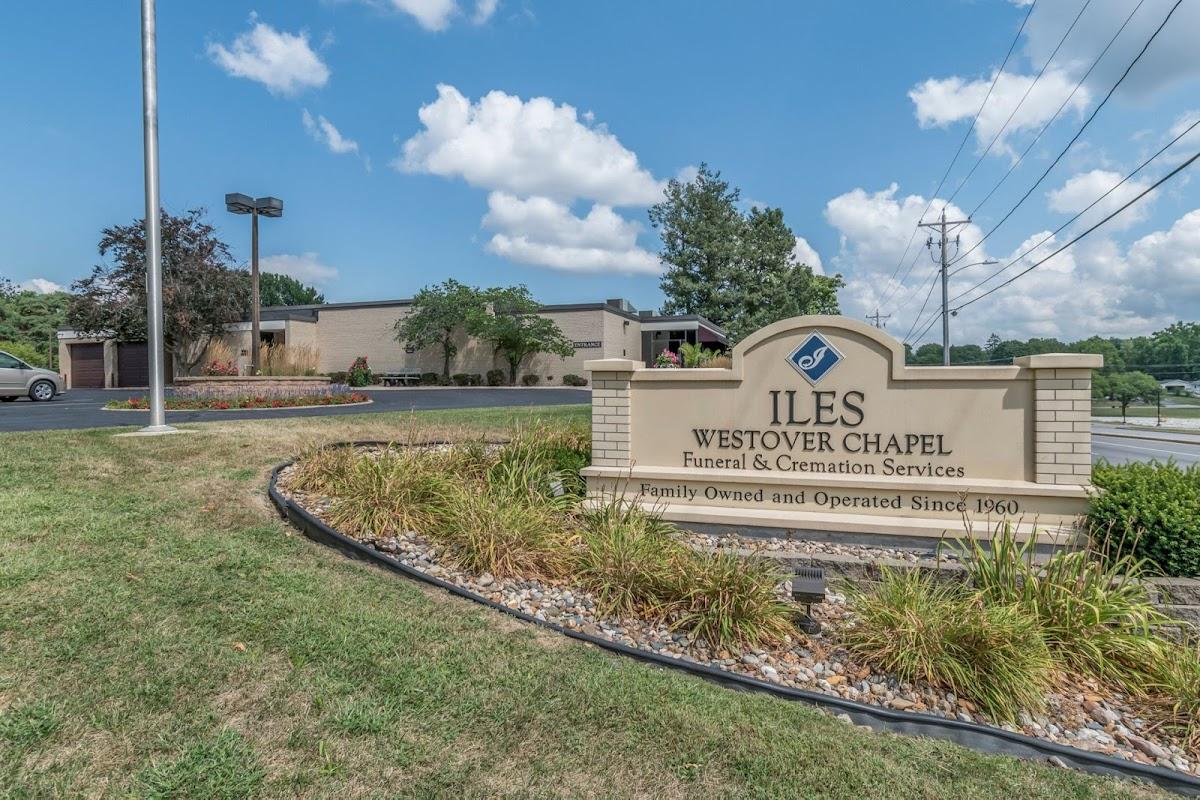 Iles Funeral Homes Westover Chapel in Des Moines Iowa