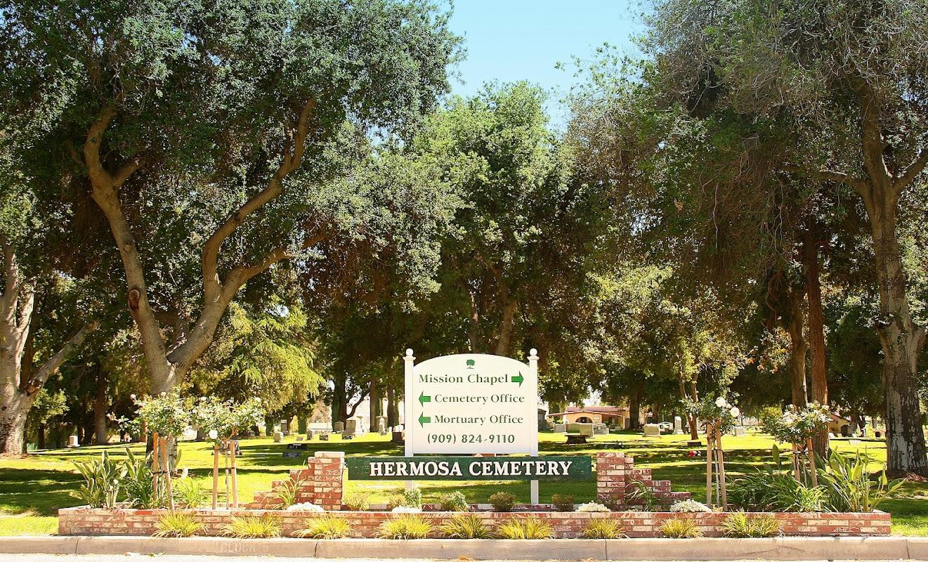 Inland Memorial Hermosa Gardens building in Colton, California