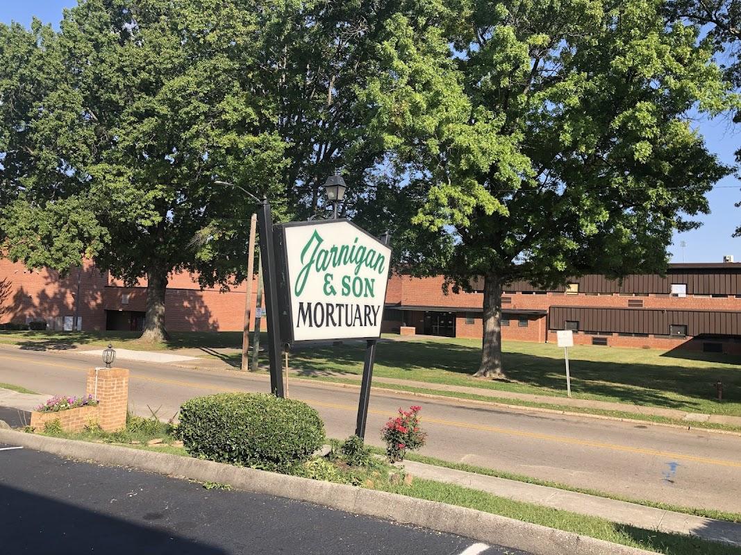 Jarnigan & Son Mortuary in Knoxville Tennessee
