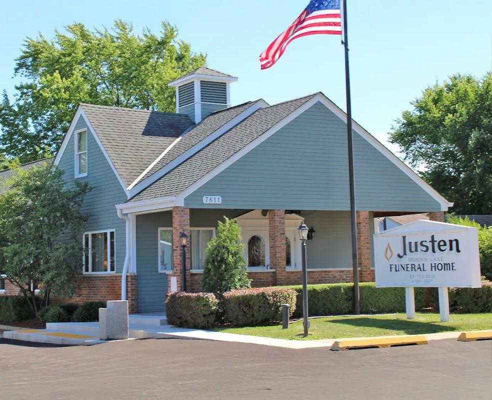 Justen's Wonder Lake Funeral Home building in Wonder Lake, Illinois
