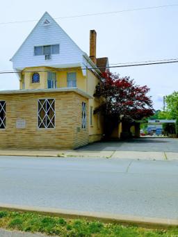 Kennedy & Blodgett Funeral Home in Kittanning Pennsylvania