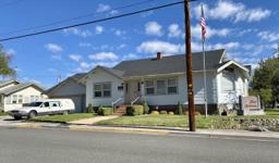 Kerr Mortuary building in Alturas, California