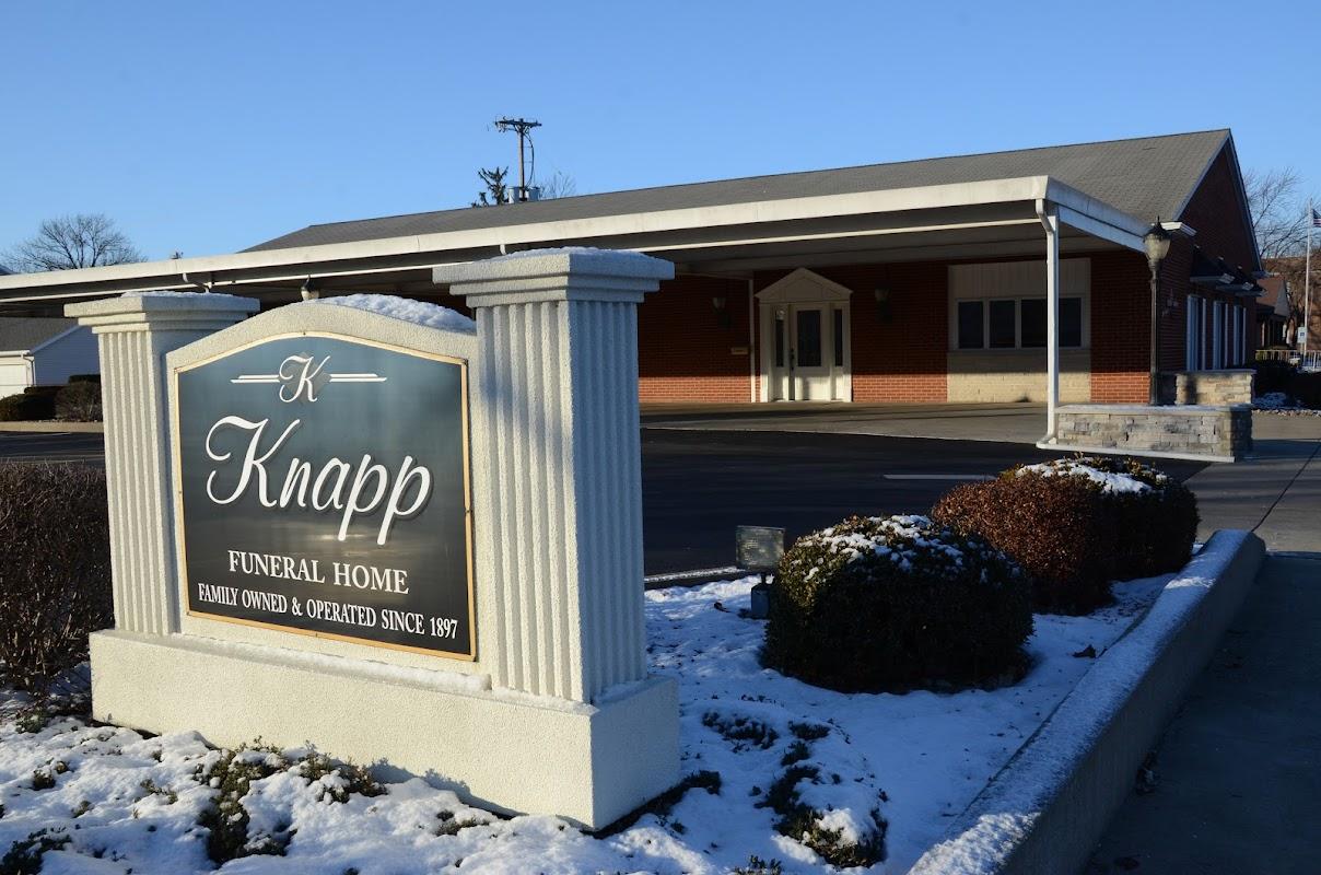 Knapp Funeral Home - Watseka building in Watseka, Illinois