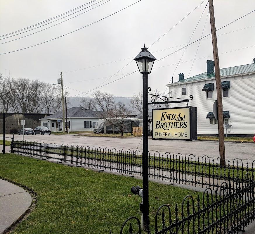Knox and Brothers Funeral Home in Maysville Kentucky
