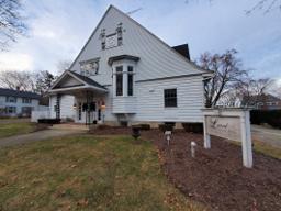 Laird Funeral Home in Dundee Illinois