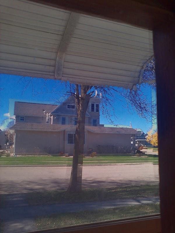 Larson Family Funeral Home in Fennimore Wisconsin