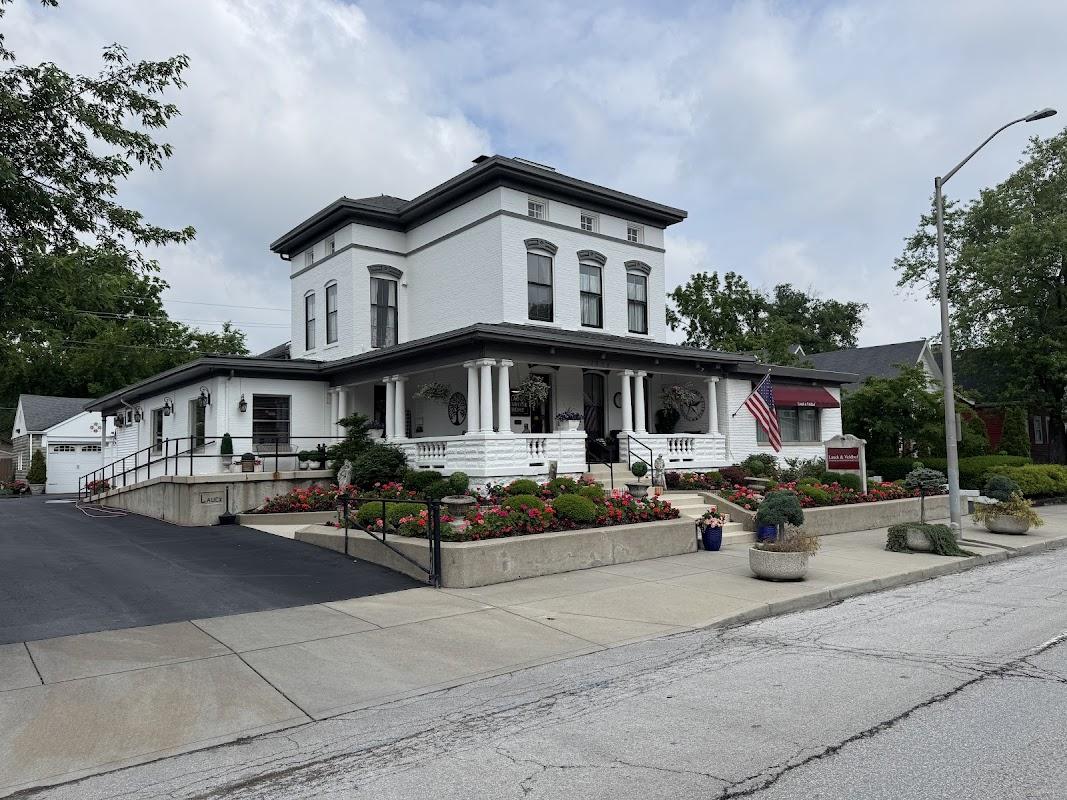 Lauck & Veldhof Funeral Home & Cremation Services in Indianapolis Indiana