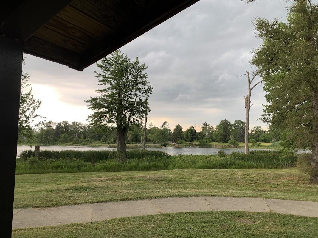 Lawrence E. Moon Funeral Home in Flint Michigan